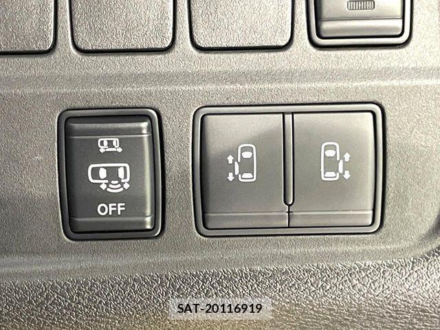 Nissan SERENA 2018-09 7021550-4