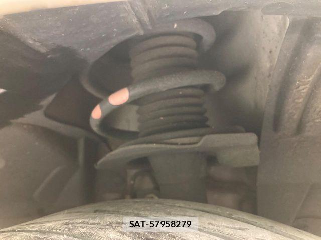 Nissan SERENA 2018-09 7021551-19