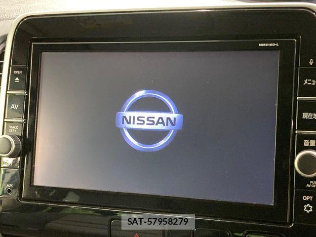 Nissan SERENA 2018-09 7021551-2