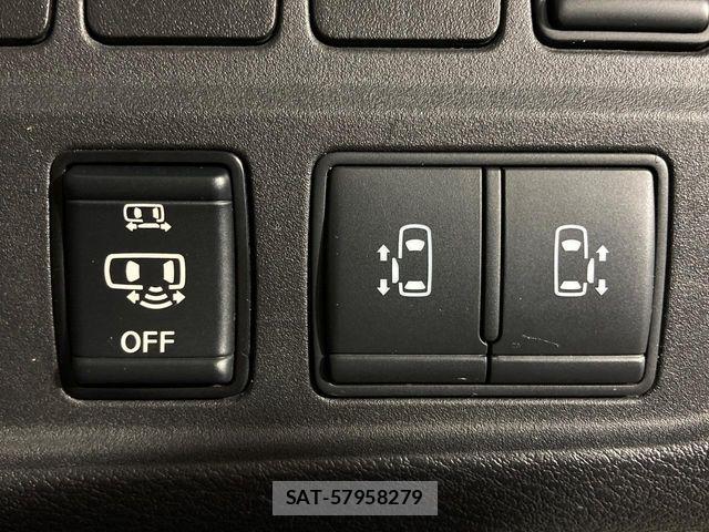 Nissan SERENA 2018-09 7021551-6