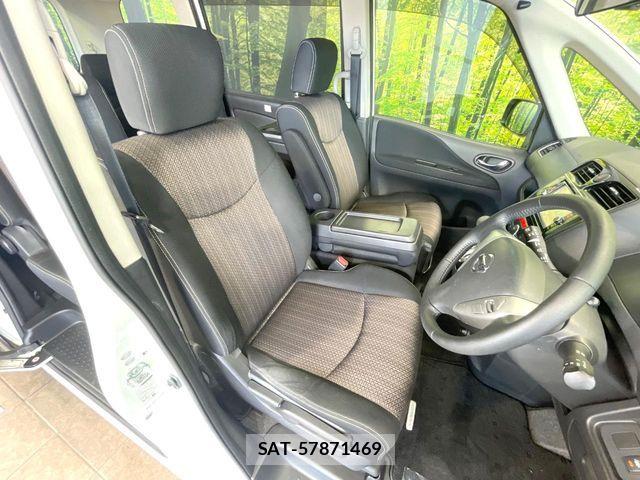 Nissan SERENA 2015-05 7021558-7