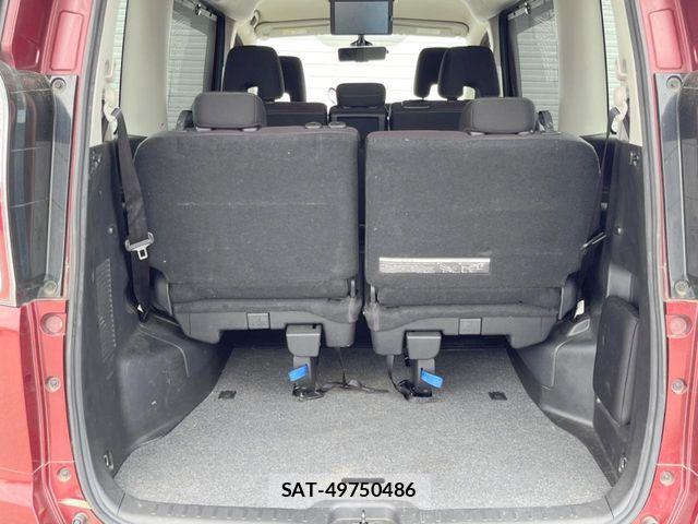 Nissan SERENA 2018-09 7021557-10