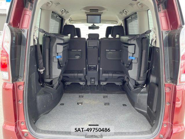 Nissan SERENA 2018-09 7021557-11