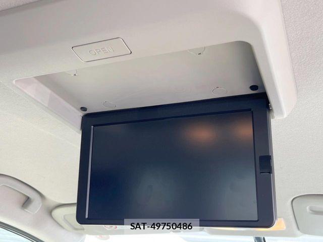 Nissan SERENA 2018-09 7021557-3