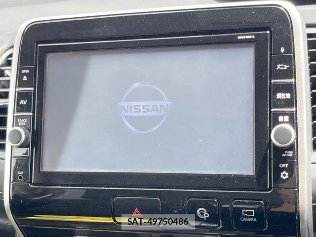 Nissan SERENA 2018-09 7021557-6