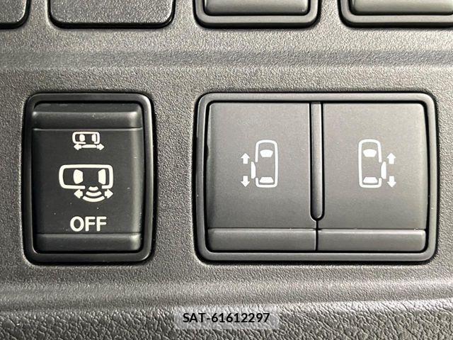 Nissan SERENA 2017-11 7021552-2