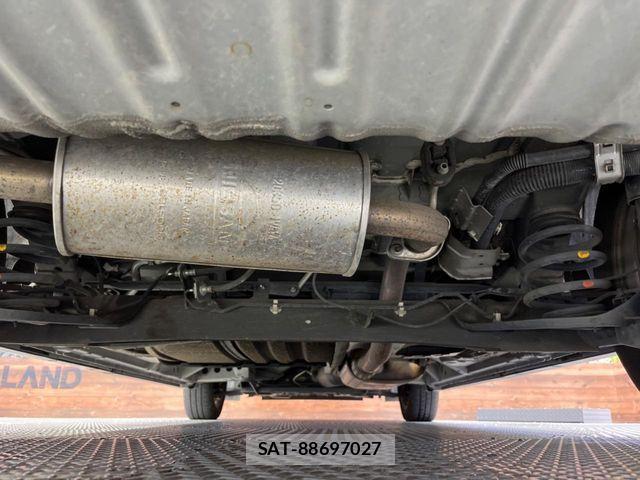 Nissan SERENA 2016-12 7021555-19