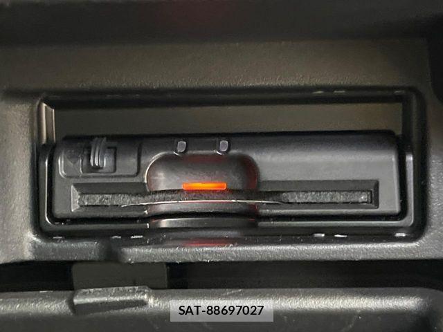 Nissan SERENA 2016-12 7021555-5