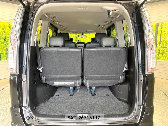 Nissan SERENA 2015-05 7021560-10