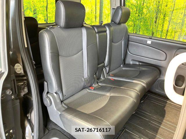 Nissan SERENA 2015-05 7021560-8