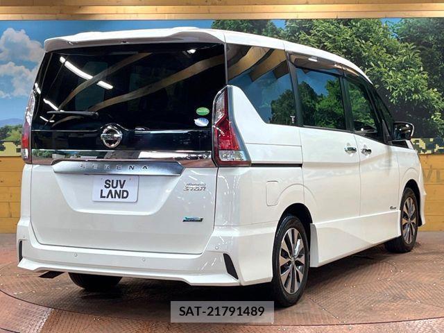 Nissan SERENA 2017-03 7060652-17