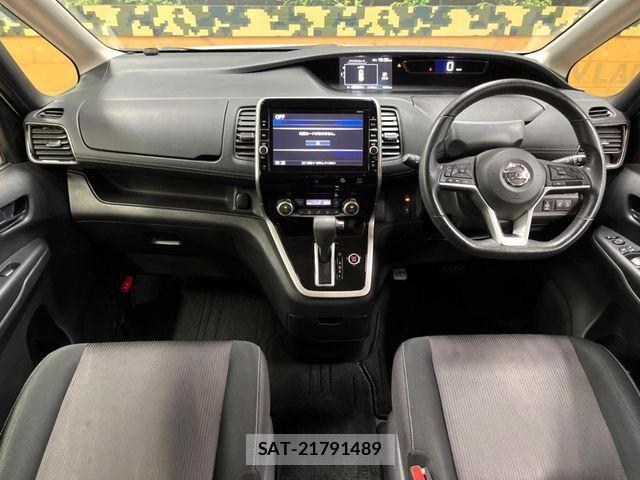 Nissan SERENA 2017-03 7060652-1