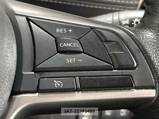 Nissan SERENA 2017-03 7060652-6
