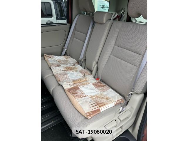 Nissan SERENA 2016-12 7060663-10