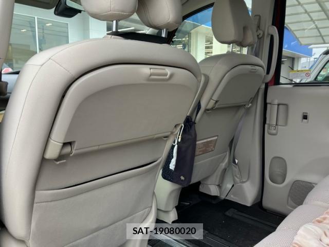 Nissan SERENA 2016-12 7060663-11