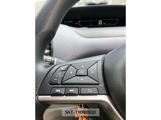 Nissan SERENA 2016-12 7060663-19