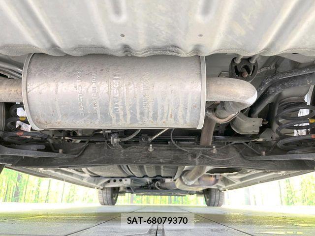Nissan SERENA 2016-04 7060667-19