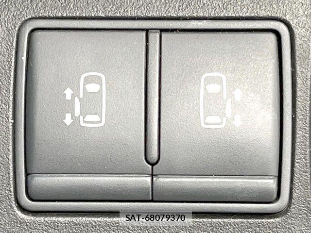 Nissan SERENA 2016-04 7060667-2