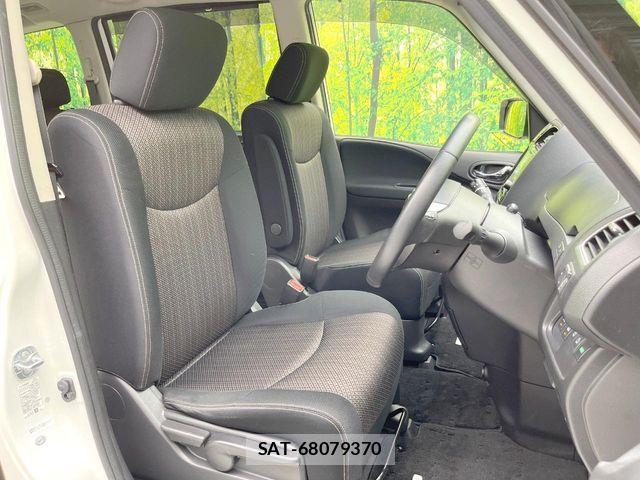 Nissan SERENA 2016-04 7060667-7