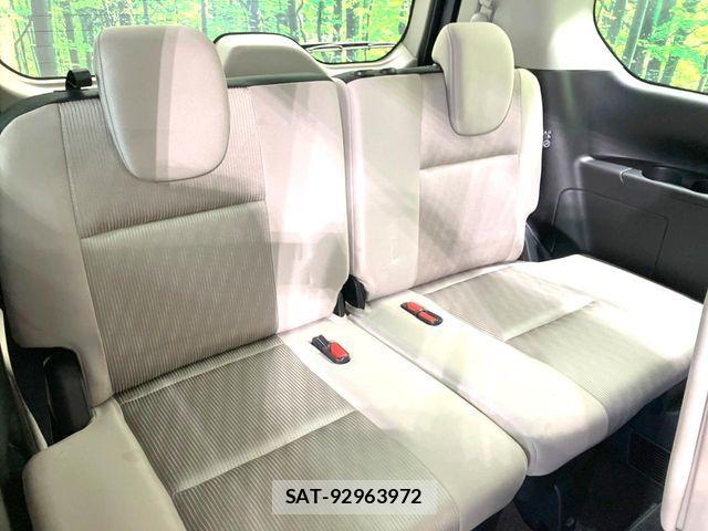 Nissan SERENA 2016-10 7060657-9