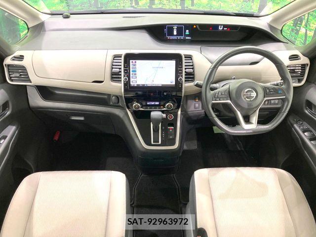 Nissan SERENA 2016-10 7060657-1