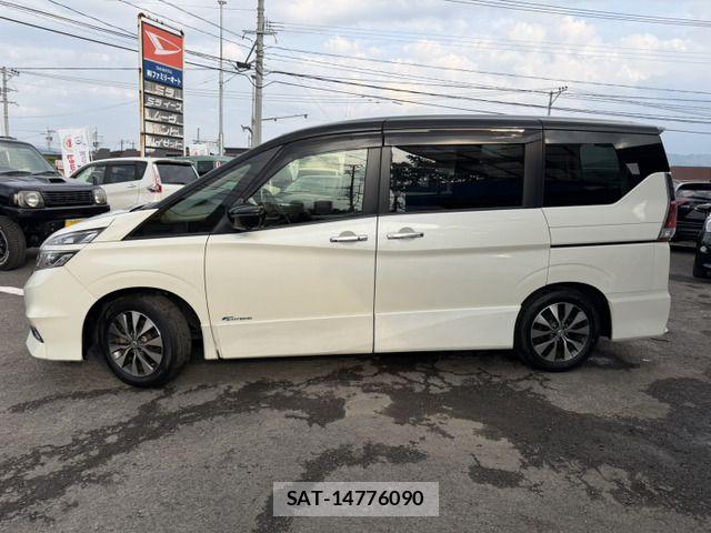 Nissan SERENA 2017-03 7060655-4
