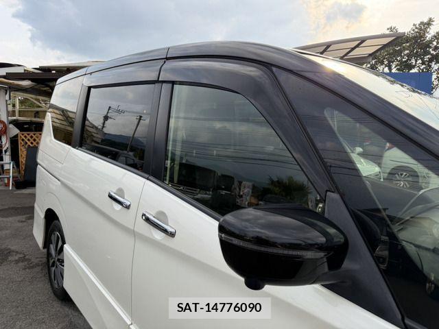 Nissan SERENA 2017-03 7060655-6