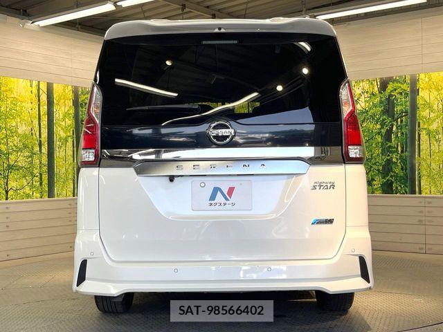Nissan SERENA 2017-04 7060666-15