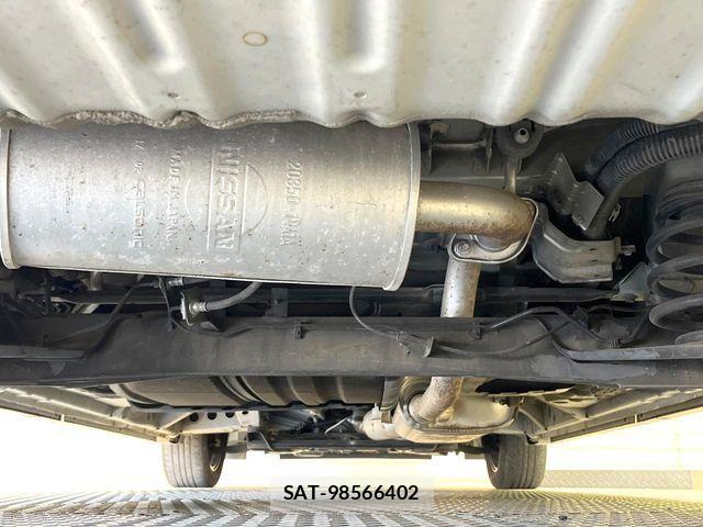 Nissan SERENA 2017-04 7060666-18
