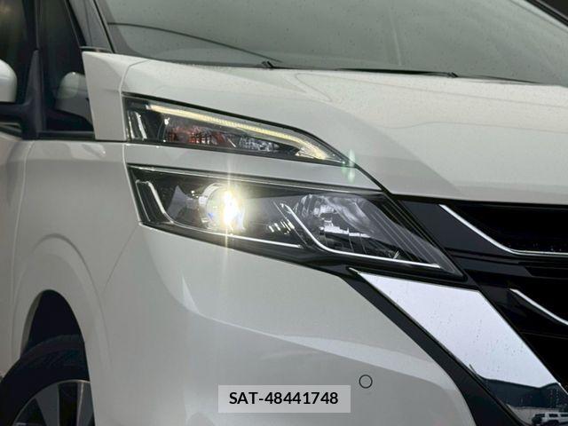 Nissan SERENA 2017-12 7060650-25