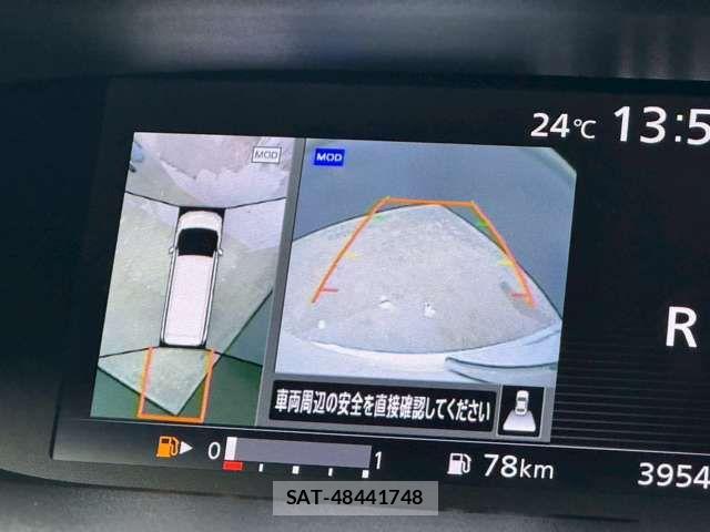 Nissan SERENA 2017-12 7060650-3