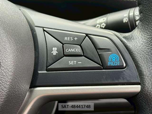 Nissan SERENA 2017-12 7060650-6