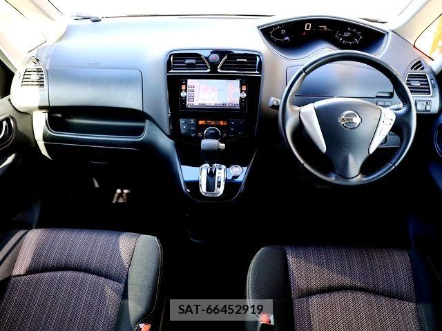 Nissan SERENA 2015-05 7060656-1