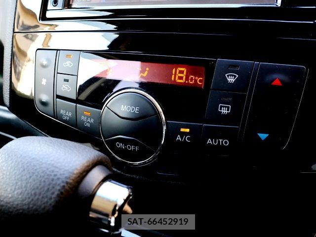 Nissan SERENA 2015-05 7060656-23