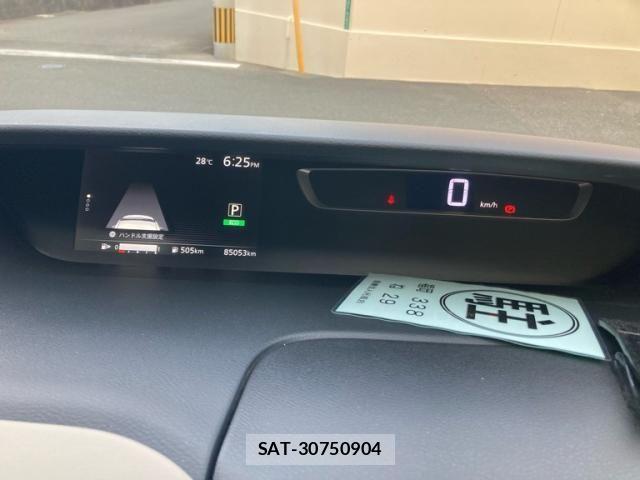 Nissan SERENA 2017-03 7060665-20