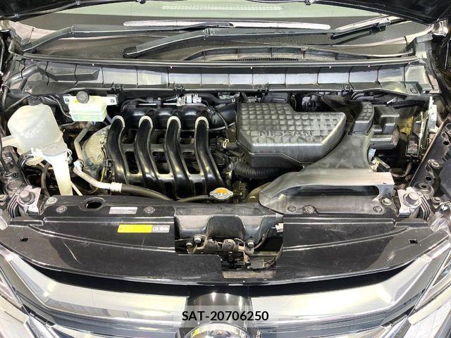 Nissan SERENA 2017-10 7060647-17