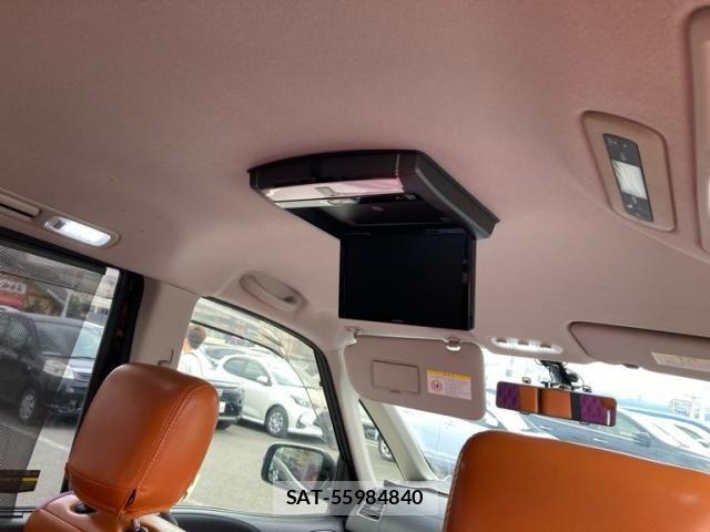 Nissan SERENA 2013-08 7060684-17