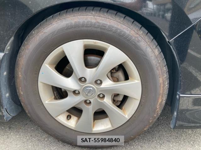 Nissan SERENA 2013-08 7060684-3