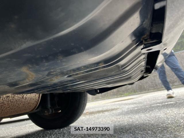 Nissan SERENA 2013-12 7060682-13