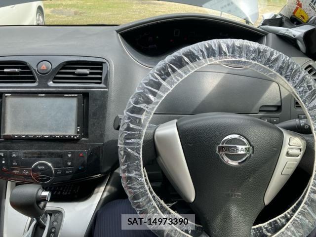 Nissan SERENA 2013-12 7060682-14