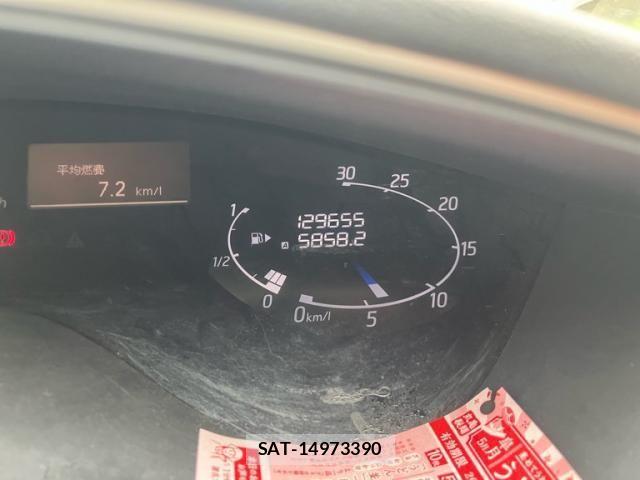 Nissan SERENA 2013-12 7060682-17