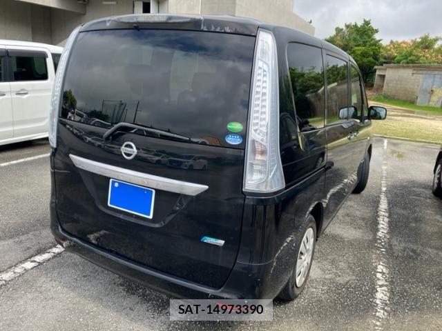 Nissan SERENA 2013-12 7060682-2