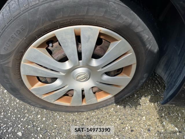 Nissan SERENA 2013-12 7060682-4