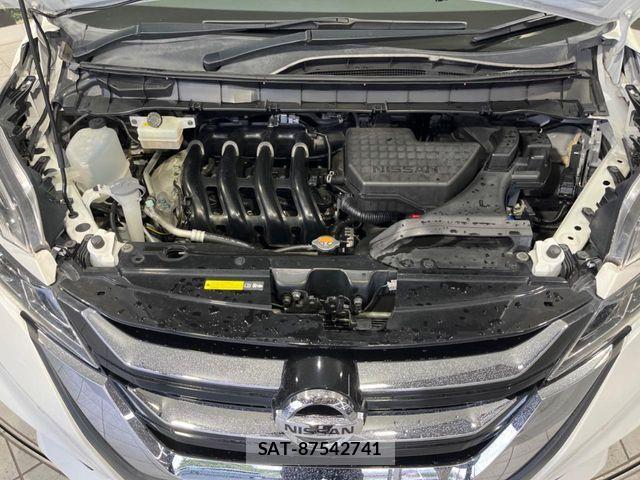 Nissan SERENA 2017-09 7060660-18