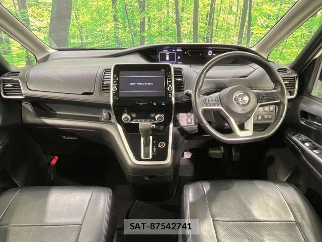Nissan SERENA 2017-09 7060660-1