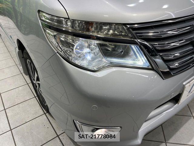 Nissan SERENA 2015-10 7060670-12