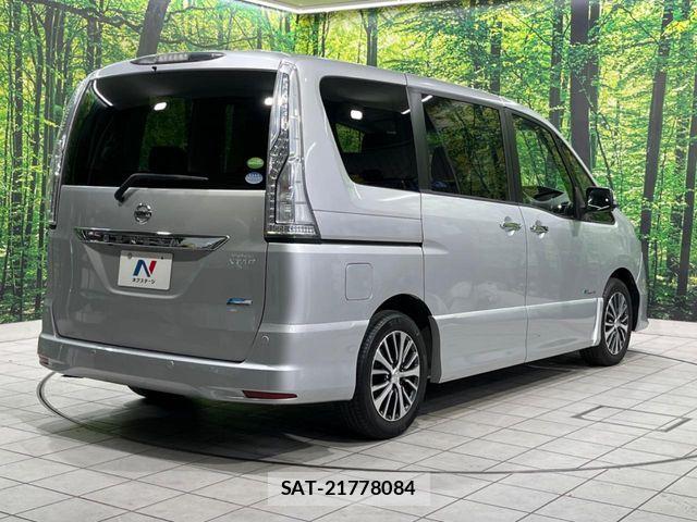 Nissan SERENA 2015-10 7060670-17
