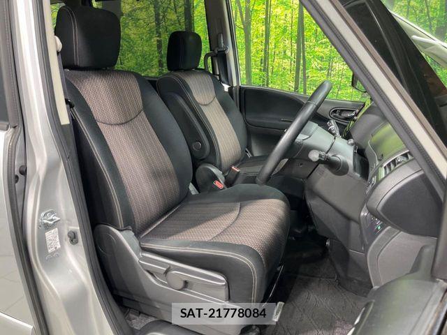 Nissan SERENA 2015-10 7060670-7