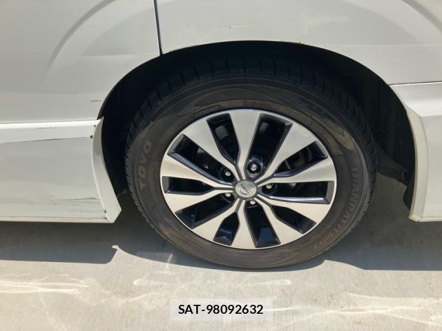 Nissan SERENA 2016-10 7060669-4