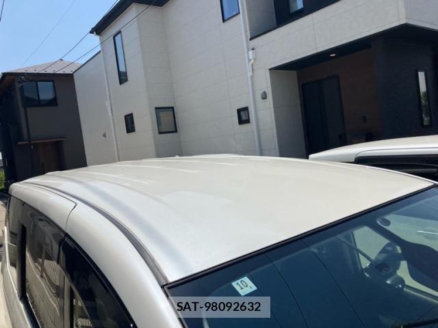 Nissan SERENA 2016-10 7060669-6